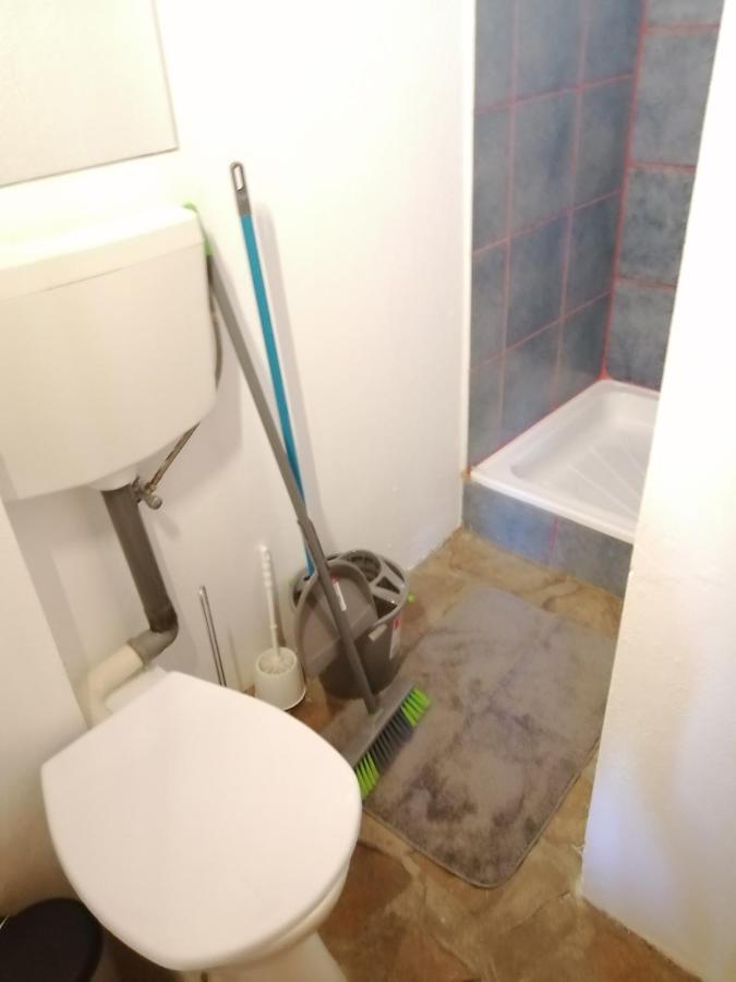 Lisztes Apartman Zamardi Luaran gambar