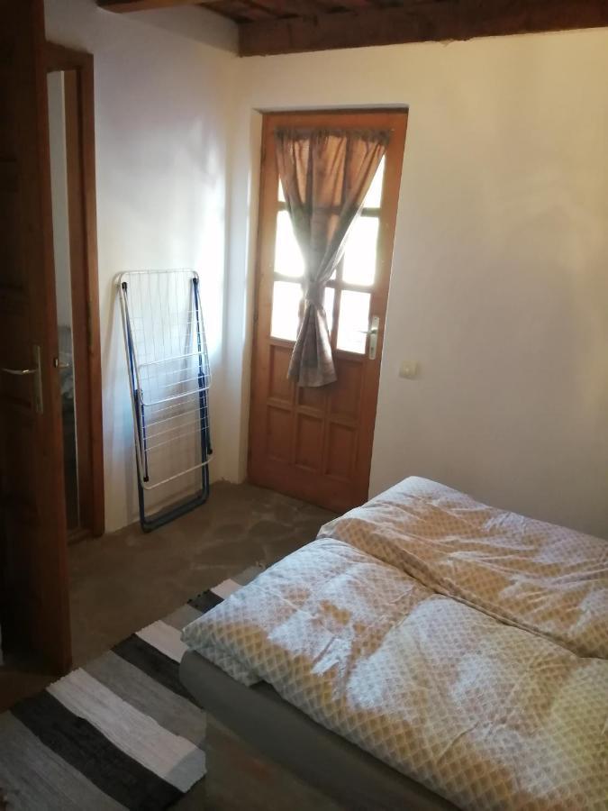 Lisztes Apartman Zamardi Luaran gambar